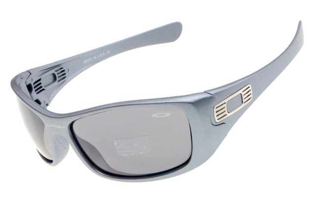 Oakley hijinx sunglasses in white / grey iridium