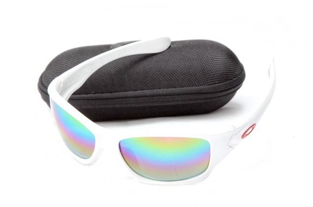 Oakley pit bull sunglasses in white / colorful iridium