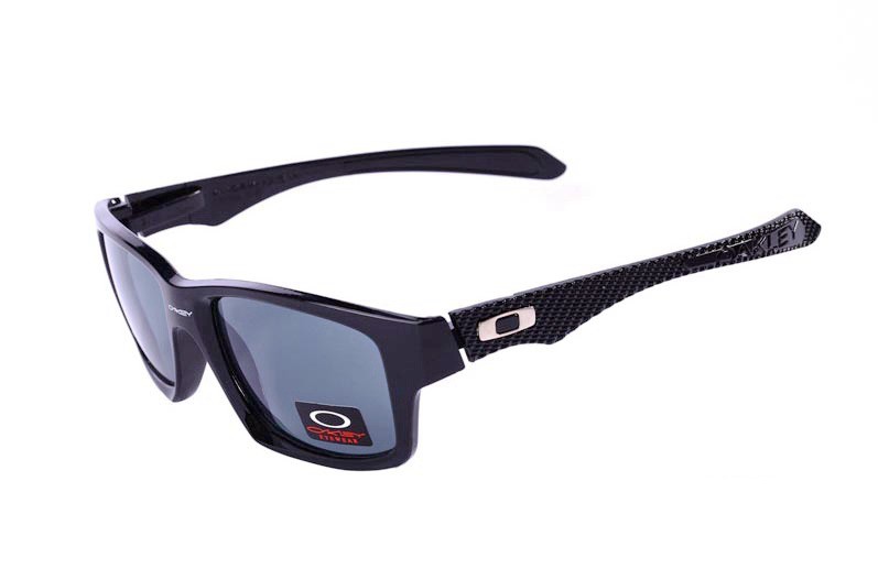 Oakley Jupiter Carbon Sunglasses matte black/black iridium