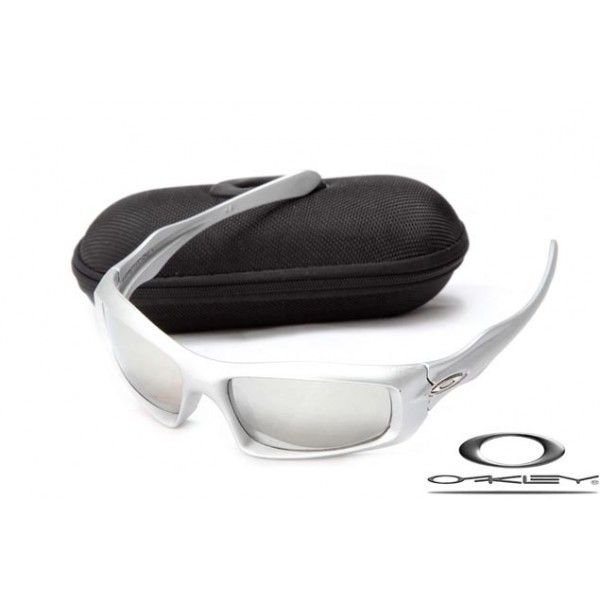Oakley Monster Pup Sunglasses Silver Frame Silver Lens OAKLEY20156420