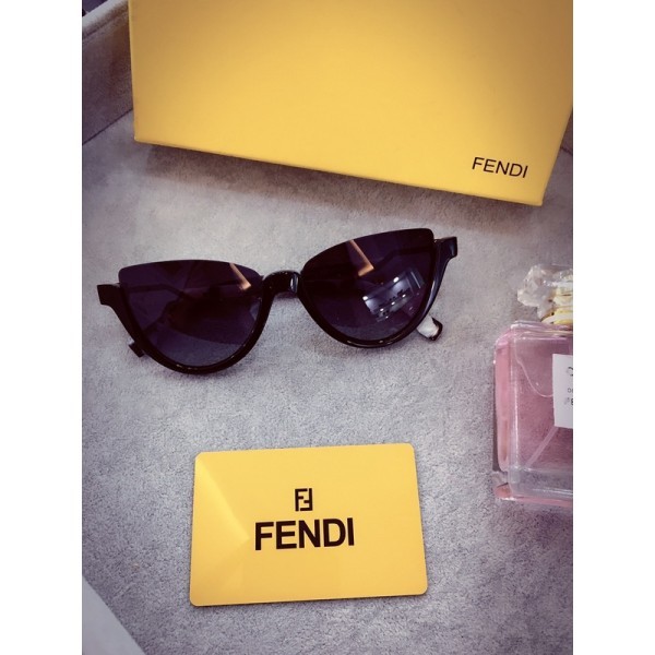 Women's Fendi FF0138S Sunglasses Black Lenses Havana Legs