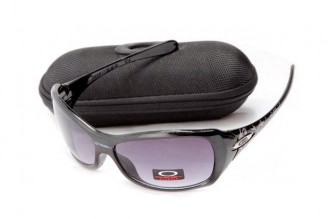 Oakley necessity polished black / violet iridium