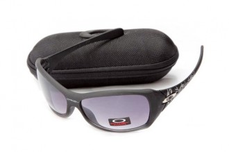 Oakley necessity matte black / mauve ridium