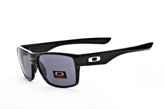 Oakley twoface sunglasses in black and light grey