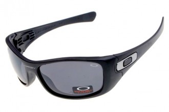Oakley hijinx sunglasses in matte black / black iridium online
