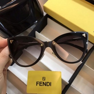 men's Women's Fendi Iridia Cat-Eye Black Blue Sunglasses