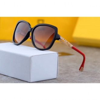 Fendi FD0059 Square Sunglasses Brown Lenses Red