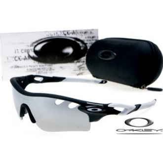 Oakley RadarLock Path Sunglasses Mens Jet Black Vented Silver Iridium Lens