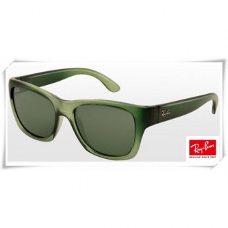 Ray Ban RB4194 Highstreet Wayfarer Sunglasses Green Frame Classic Green Lens