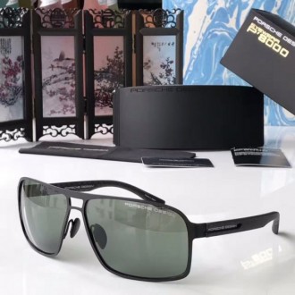 Mens Porsche Design P8562 Sunglasses Green Black