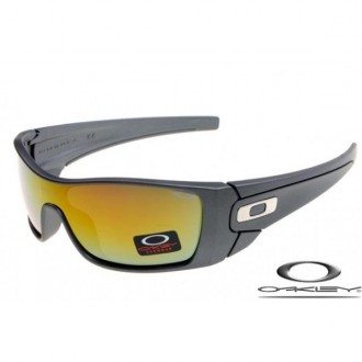 Oakley Fuel Cell Sunglasses Gray Frame Yellow Iridium Lens OAKLEY20156312