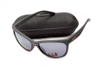Oakley fringe matte black / clear black iridium