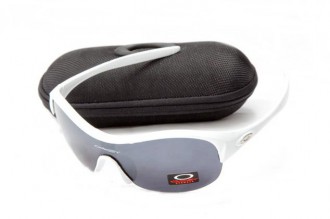 Oakley Enduring Pace Sunglasses white/black iridium online