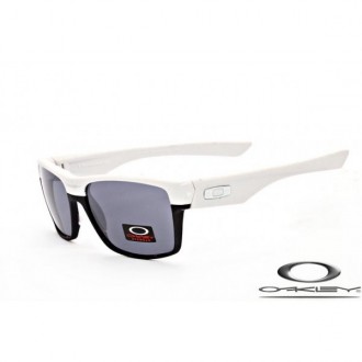 Oakley TwoFace Sunglasses Polishing White Black Frame Gray Iridium Lens OAKLEY20156095