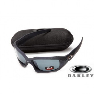  Oakley Pit Boss Sunglasses Black Frame Gray Lens OAKLEY201567409