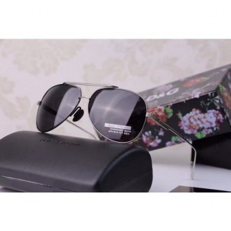 Mens Womens Dolce amp; Gabbana D323 Sunglasses Black Silver