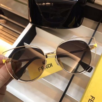 Fendi FF0176 Sunglasses Cat-Eye Mirrored Brown Lenses Golg Frame
